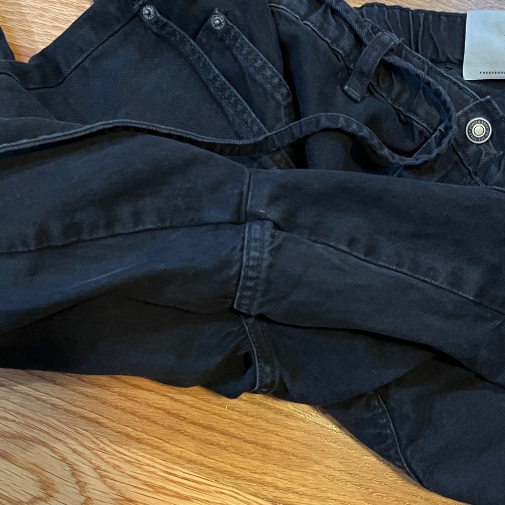 We The Free CRVY Outlaw Mid-Rise Wide-Leg Jeans Size XL NWT - Picture 12 of 14